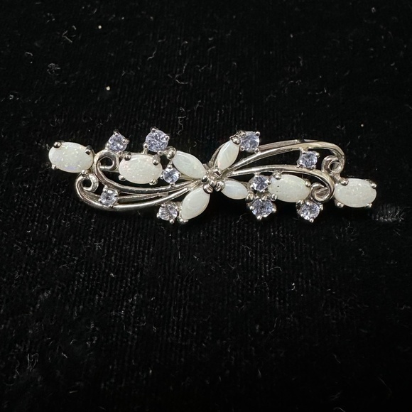 10k White GoldPinOpal & Amethyst